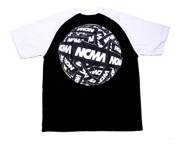 Orb black raglan by INCIMA